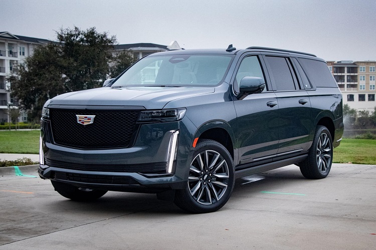 2023 Cadillac Escalade ESV Review: Changes and Price - Cadillac US