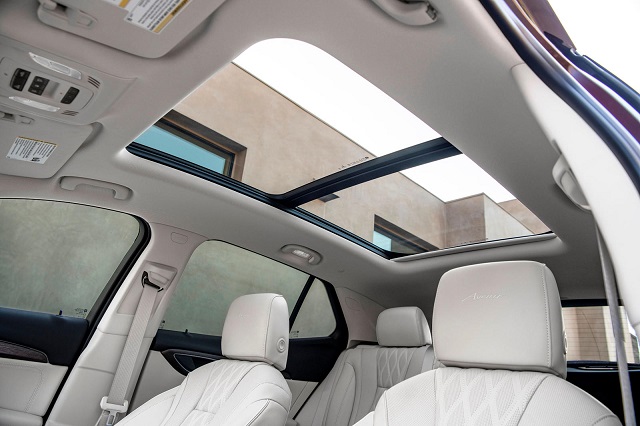 2024 Buick Envision interior